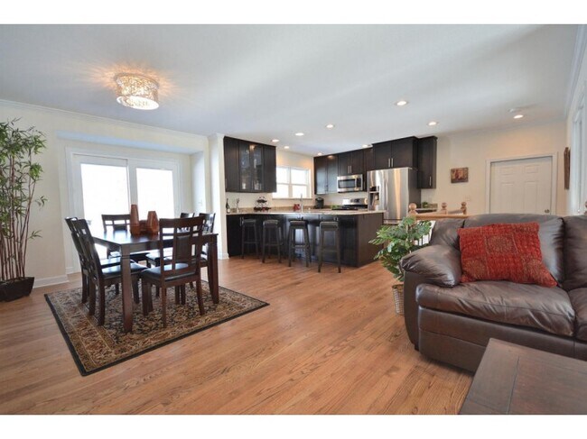 Open concept, great room - 12930 W Colfax Pl