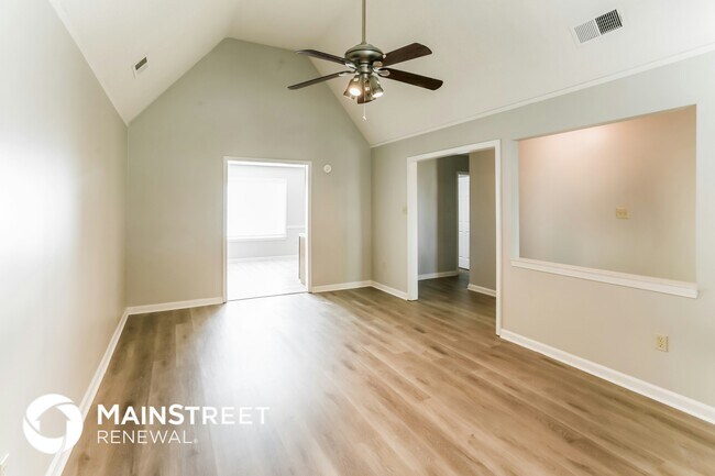 Foto del edificio - 6915 Blackthorn Dr