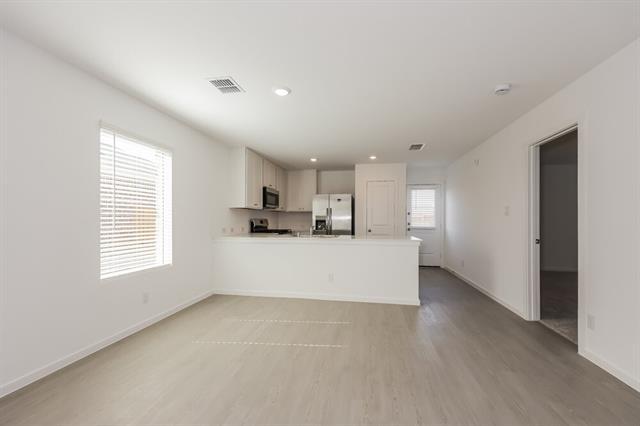 Foto del edificio - 1715 Crossbill St