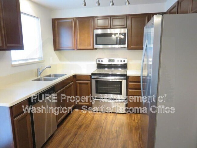 Foto del edificio - 511 Malibu Dr SE