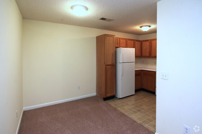 Swathmore Court Apartment Homes Rentals High Point NC Apartments com Swathmore Court Apartment Homes Rentals High Point NC Apartments com