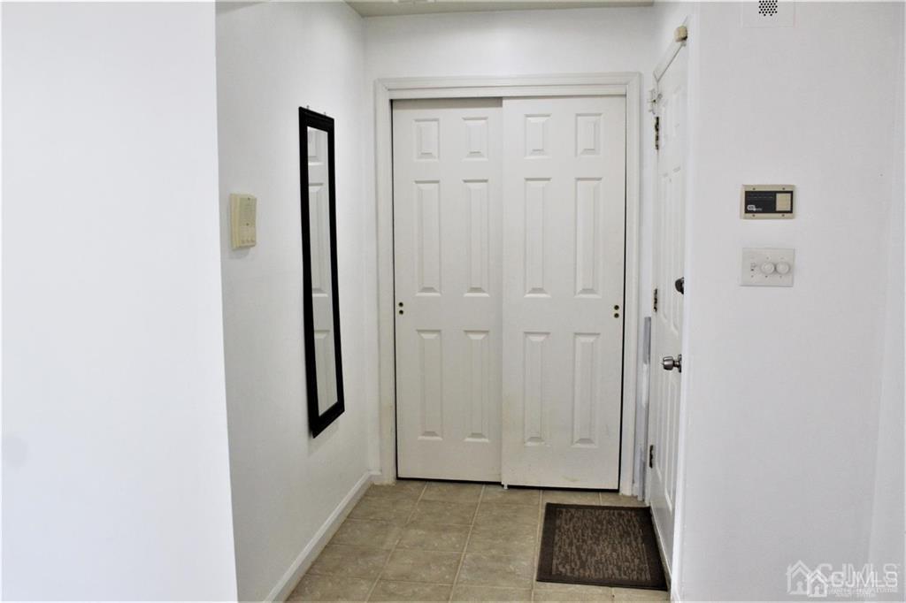 Primary Photo - 1003 Woodhaven Dr