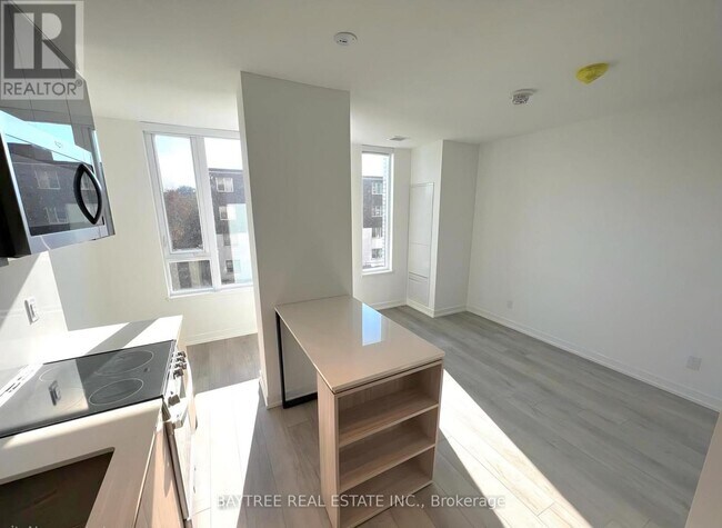 Building Photo - 11 Maryport Ave