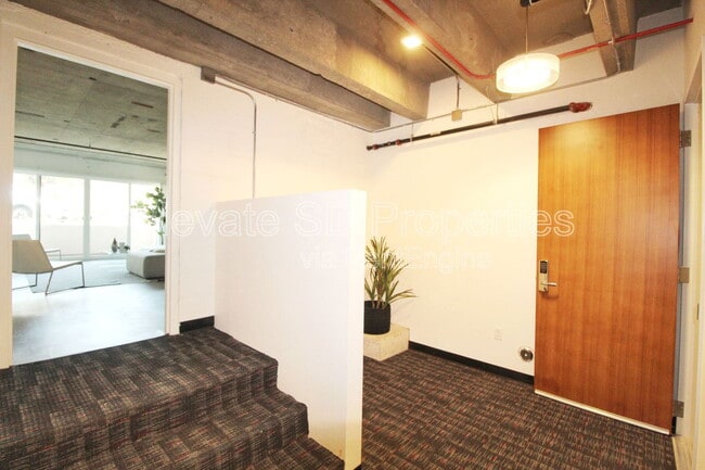 Building Photo - 2466 1st Ave