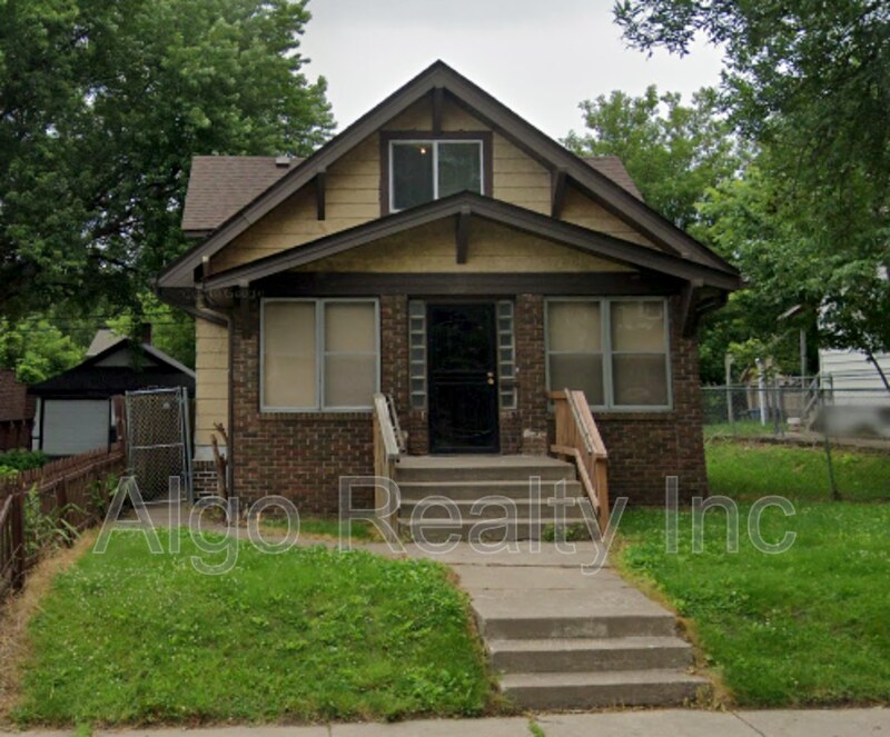 Primary Photo - 3522 N Bryant Ave