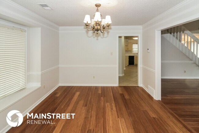 Foto del edificio - 8925 Walnut Forest Cove