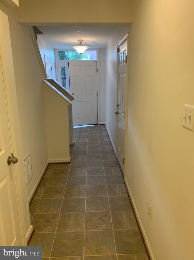 Foto del edificio - 9 Sunday Silence Ct