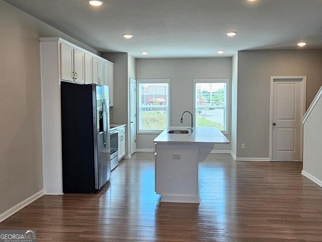 Building Photo - 54 Cobalt Ln