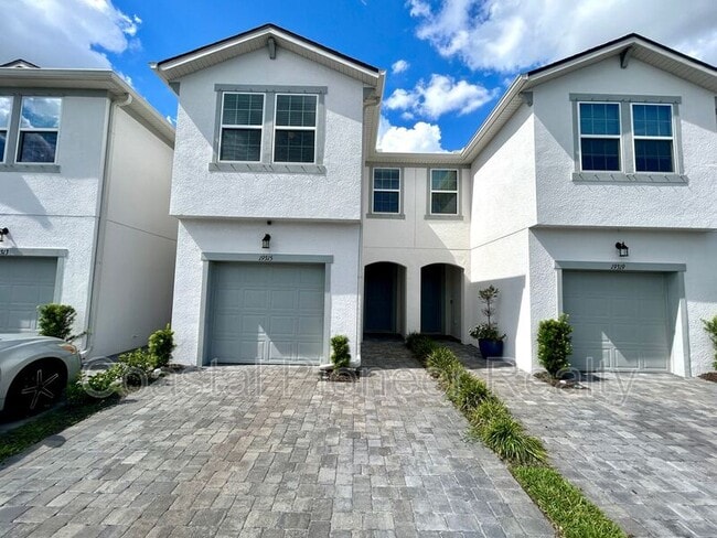 Building Photo - 19315 Blue Pond Dr