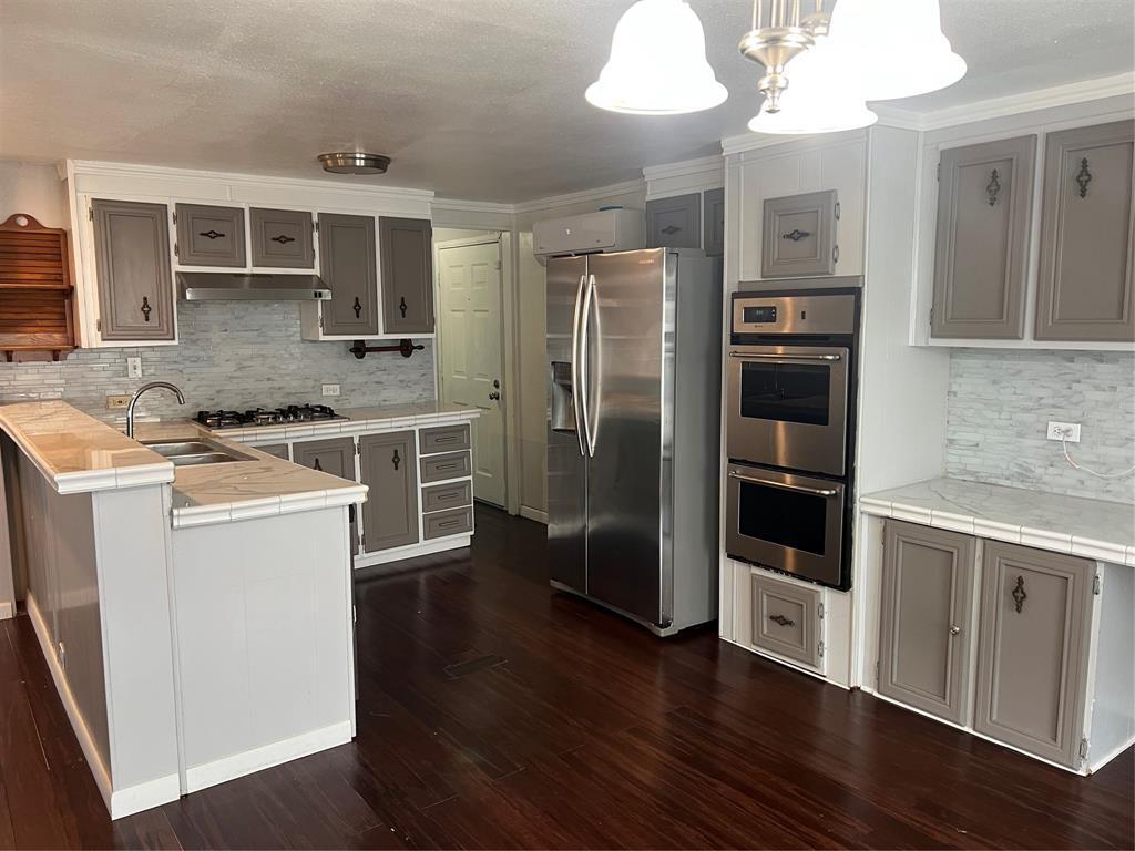 Foto principal - 4411 W Cedar Bayou Lynchburg Rd