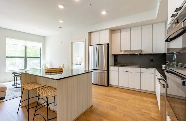 Foto del edificio - 2221 W Dallas St