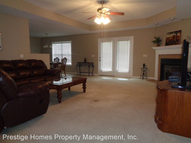 Building Photo - 4 br, 2.5 bath House - 218 Sonya Drive
