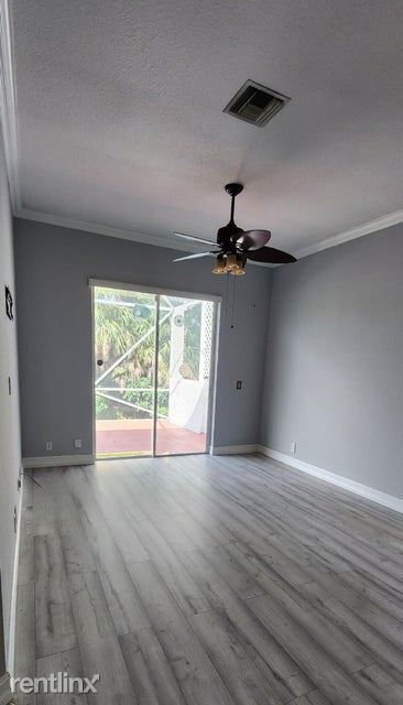 Foto del edificio - 3 br, 2 bath House - 146 Prestige Dr 1