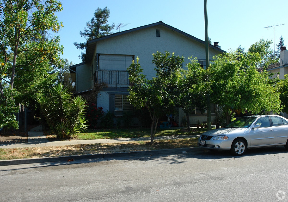 Building Photo - 5181 Lapa Dr