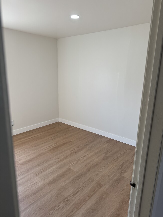 Foto del edificio - 520 Richmond Ave