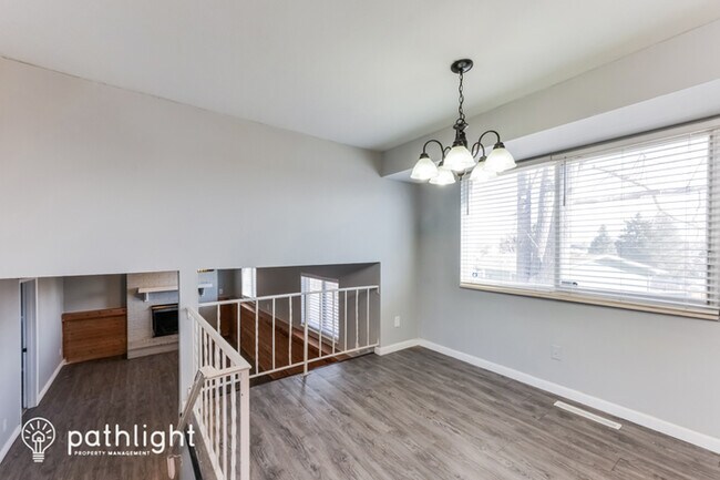 Foto del edificio - 7155 Palmer Park Blvd, Colorado Springs, C...