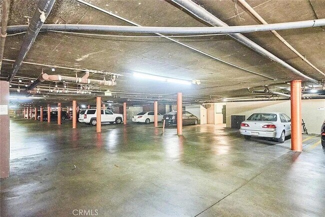 Foto del edificio - 2386 E Del Mar Blvd