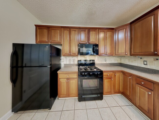 Foto del edificio - 1121 E Shoreview Rd