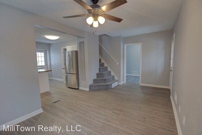 Building Photo - 3 br, 1 bath House - 1429 W 15th St