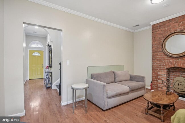 Foto del edificio - 321 Elm St NW