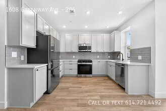 Building Photo - 1608 Greenway Ave