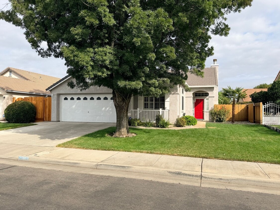Foto principal - 710 Foothill St