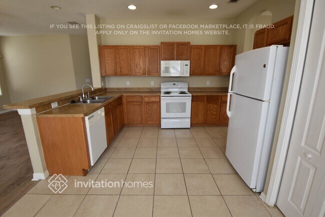 Foto del edificio - 8607 Sandy Plains Dr