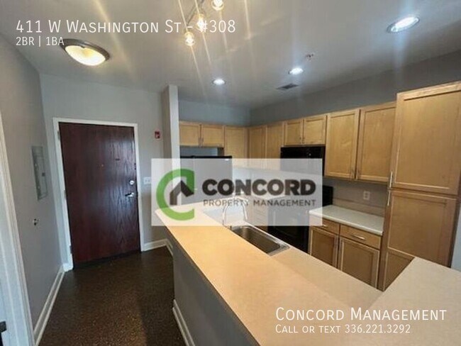 Foto del edificio - 411 W Washington St