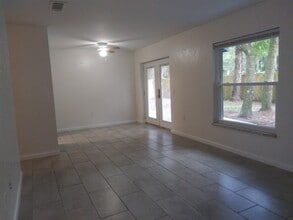 Building Photo - 1825 SW 67th Terrace