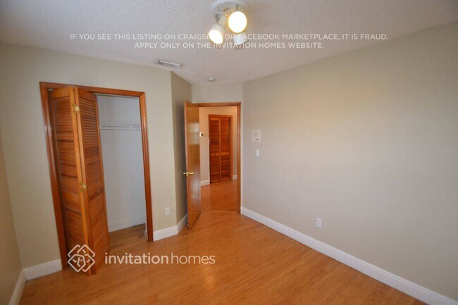 Building Photo - 15400 SW 59th St