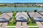 Foto principal - 14799 Edgewater Cir
