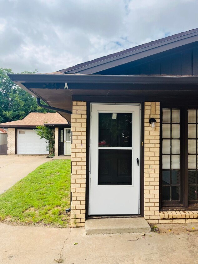 Foto principal - 5439 40th St