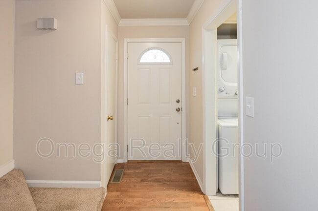 Building Photo - 807 Vestavia Villa Ct