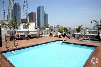 Foto principal - 600 S Spring St