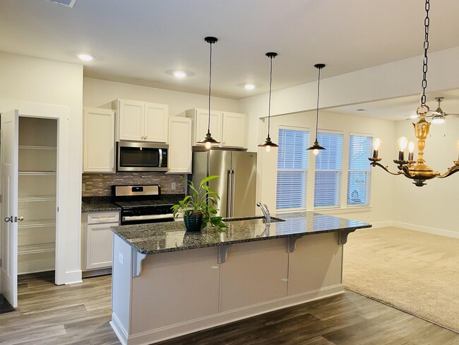 Building Photo - 235 Waverton Dr