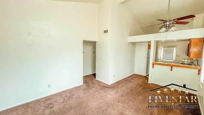 Foto del edificio - 7800 Westfield Rd