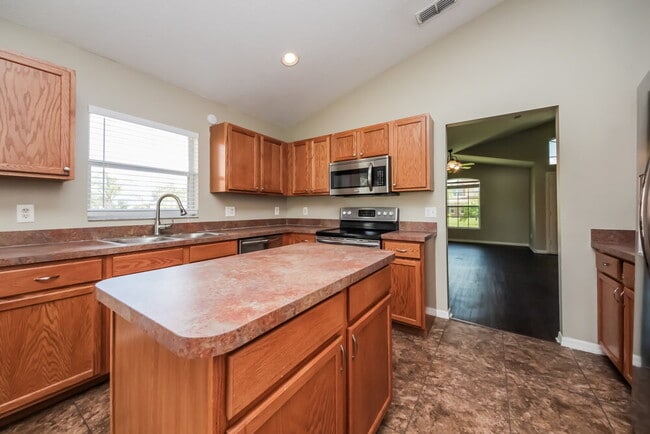 Foto del edificio - 2706 Eagle Canyon Dr S