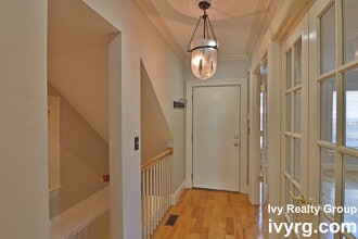 Building Photo - 358 Dorchester St