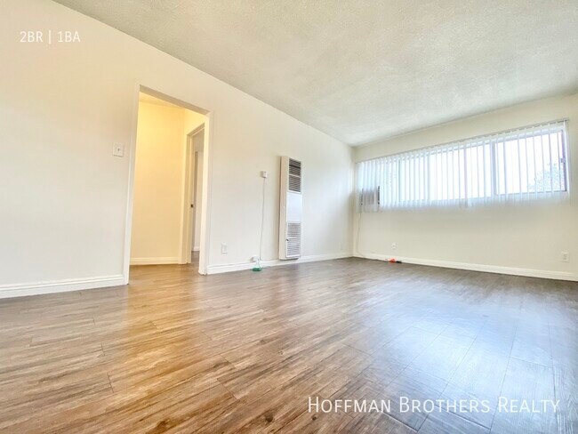 Foto del edificio - 4127 Monroe St