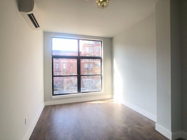Building Photo - 489 Washington Avenue