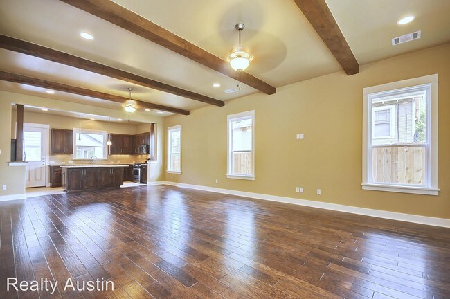 Building Photo - 6 br, 3.5 bath House - 2836 Salado Street
