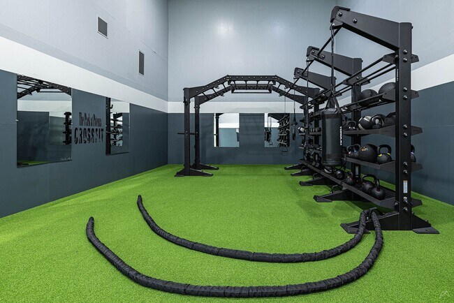 Power-ExtAm-008-10282025-S - The Park at Potenza