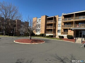 Building Photo - 155 Bull Hill Ln