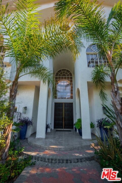 Building Photo - 2448 Jupiter Dr