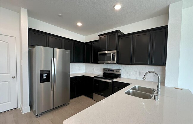 Foto del edificio - 2234 Memory Oaks Dr