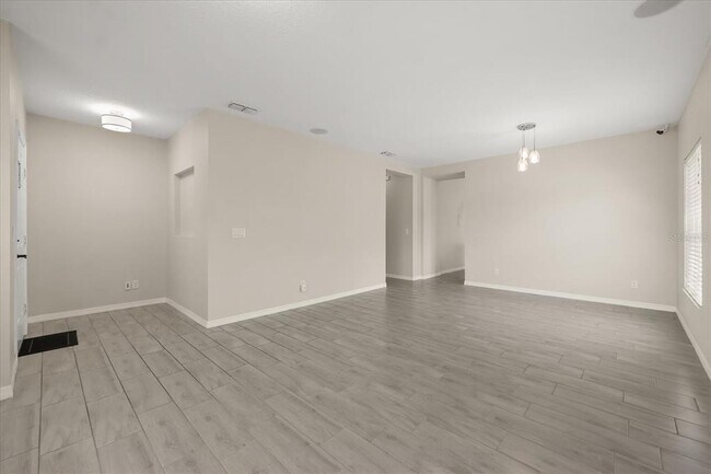 Foto del edificio - 3797 Briarwood Estates Cir