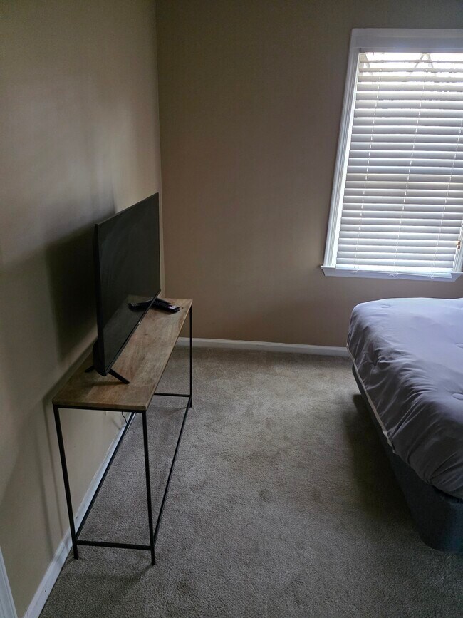 Foto del edificio - 105 Castle Manor Ct