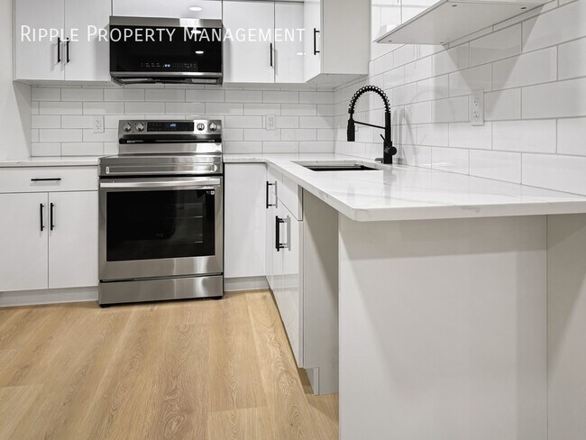 Photo du bâtiment - Fantastic 1 Beds, 1 Baths Single- Family | 1 Dog Allowed No Weight Limit