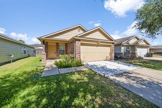 Building Photo - 19022 Wild Yaupon Dr