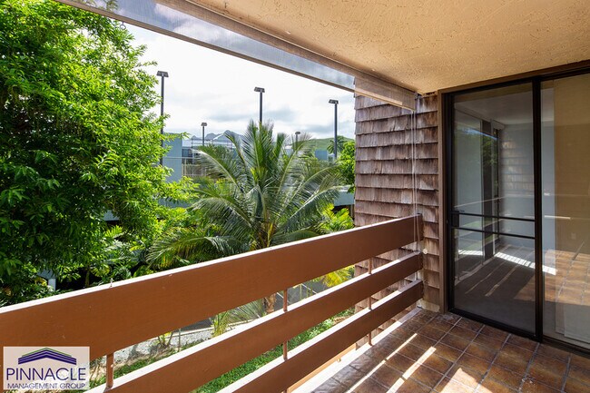 Building Photo - 1015 Aoloa Pl